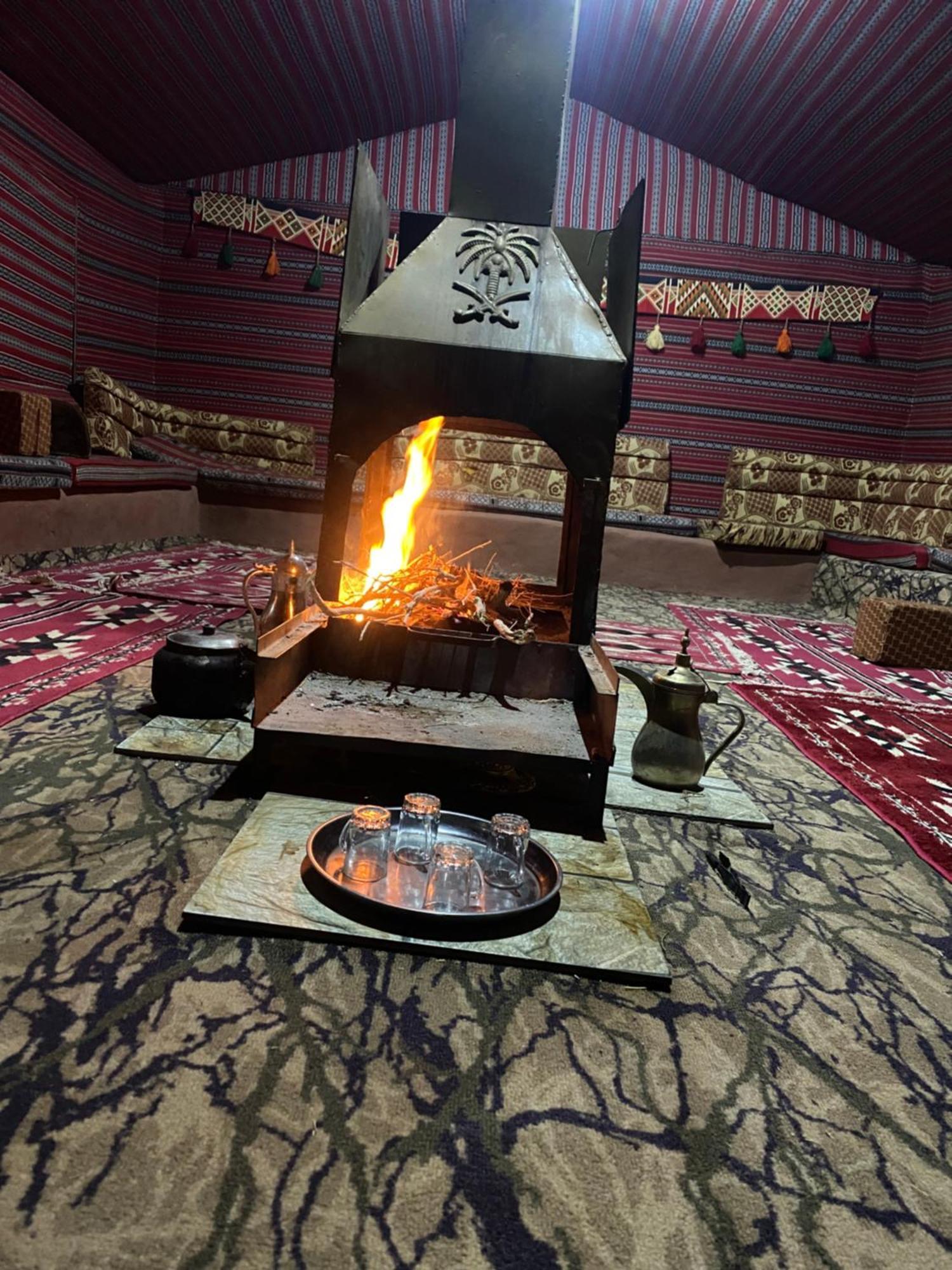 Desert Tree Camp&Tours Wadi Rum Exterior photo